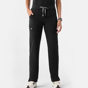 FIGS Kade Cargo Scrub Pants size XXL/Petite Black
